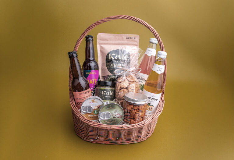 Dāvanu grozs sadarbības partneriem - pateicības un cieņas žests